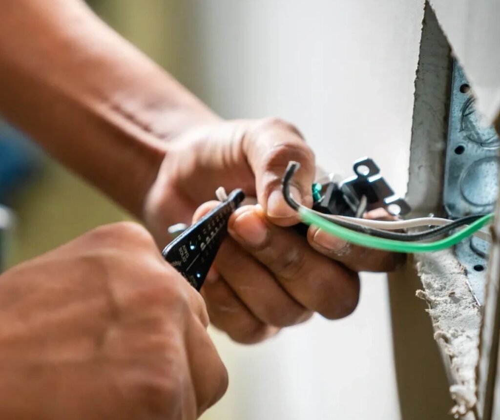 best electrician Centereach NY